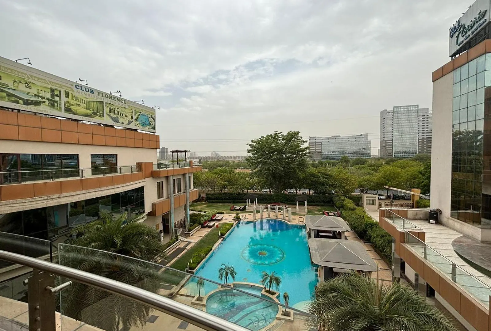 Club Florence Gurgaon India
